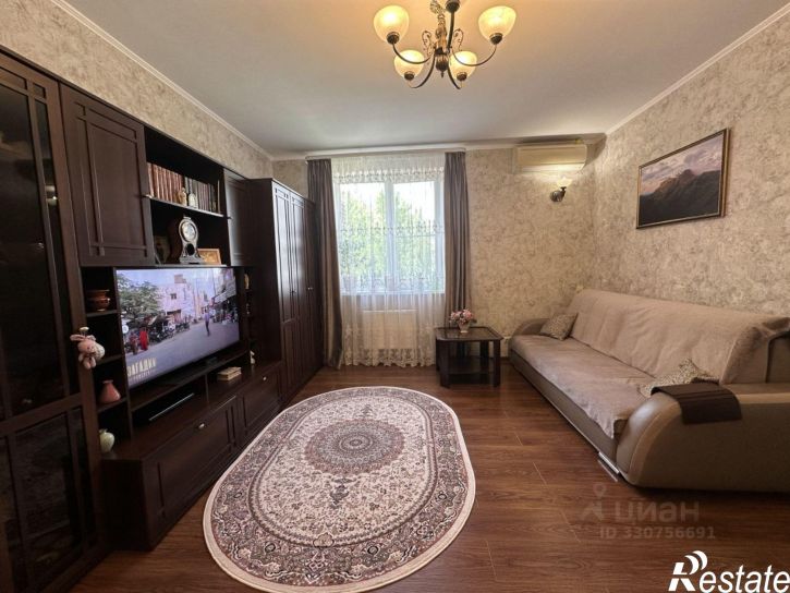 2-комн квартира ул Карлсруэвская, 9 1,  д. 9 1,  к. 1