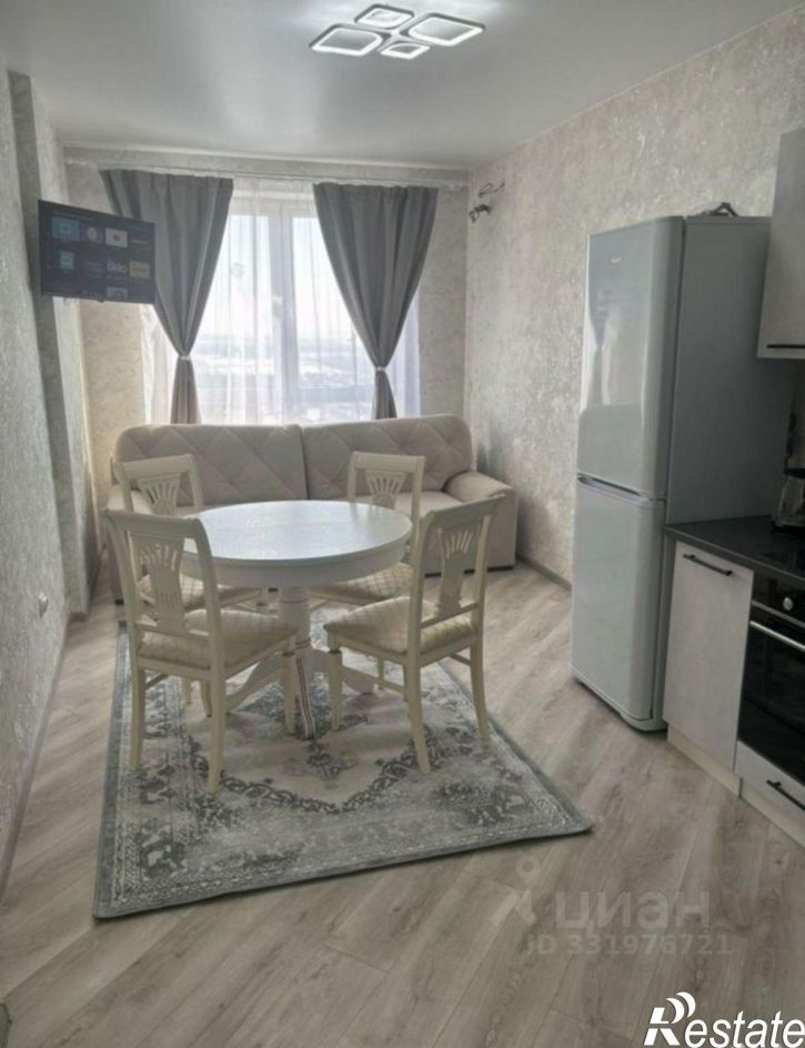 1-комн квартира микрорайон Любимово, 8