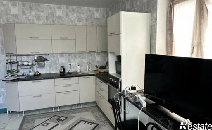 3-комн квартира ул им. Петра Метальникова, 40,  д. 40