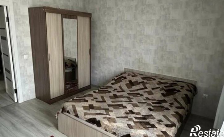 3-комн квартира ул им. Петра Метальникова, 40,  д. 40