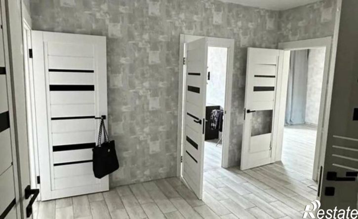 3-комн квартира ул им. Петра Метальникова, 40,  д. 40