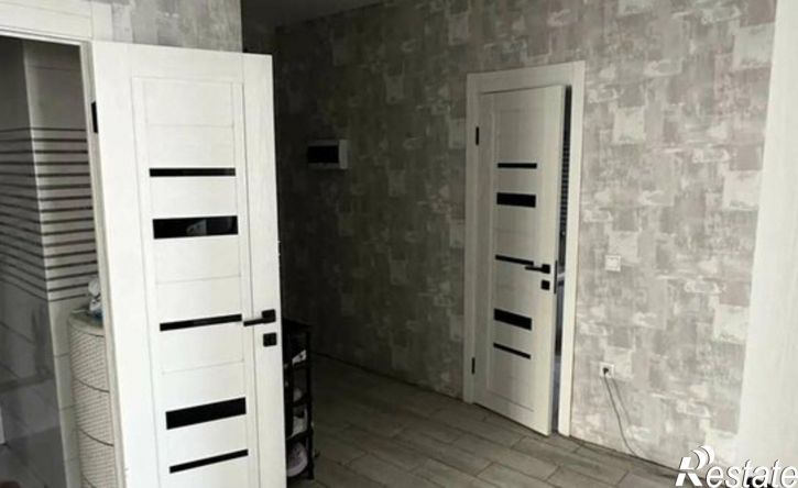3-комн квартира ул им. Петра Метальникова, 40,  д. 40