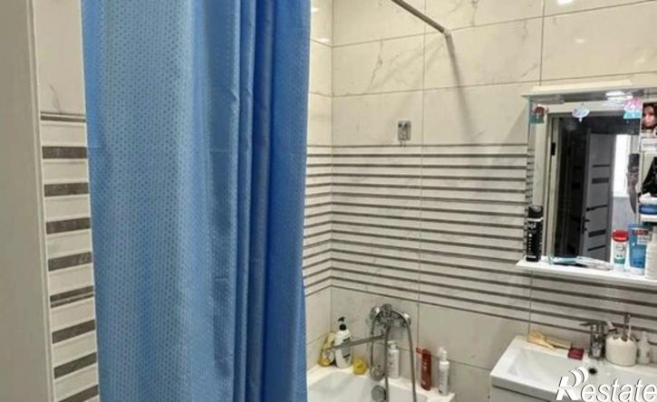 3-комн квартира ул им. Петра Метальникова, 40,  д. 40