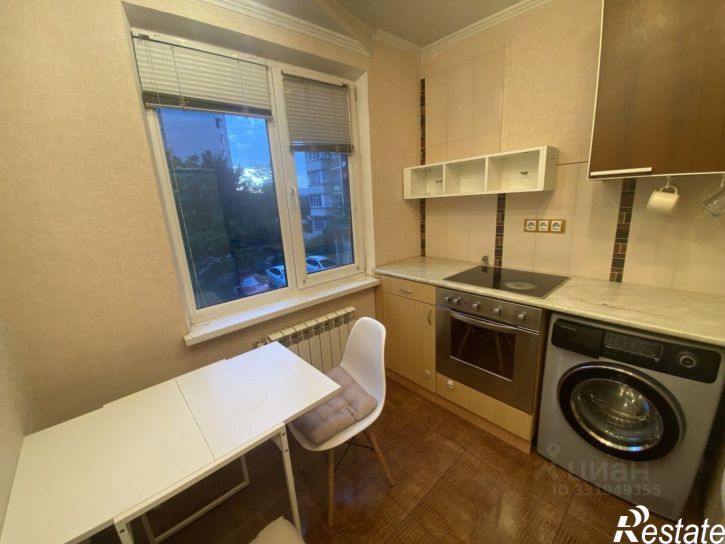 1-комн квартира ул им. 70-летия Октября, 2,  д. 2