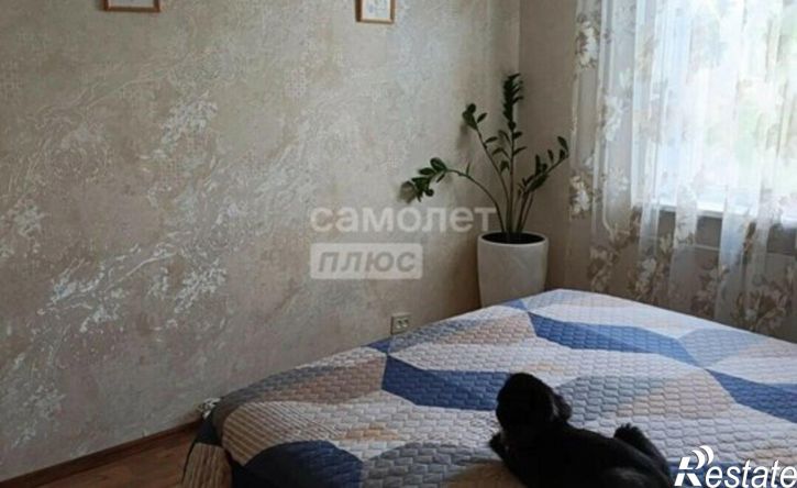 2-комн квартира ул им. Думенко, 12,  д. 12