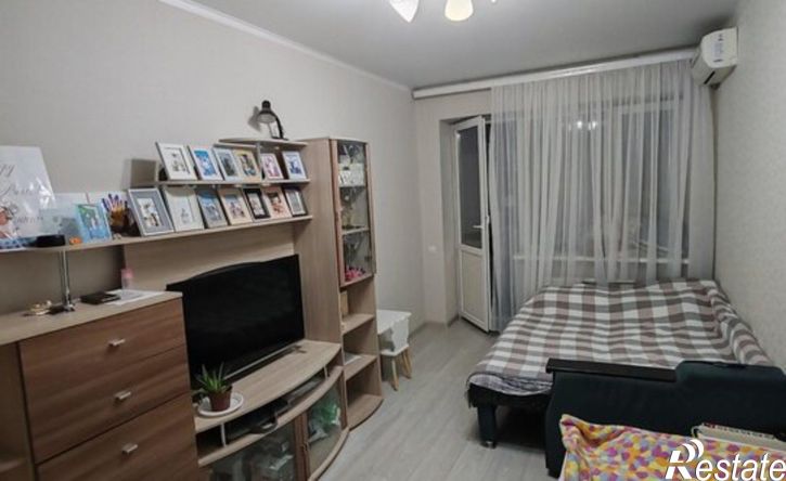 1-комн квартира ул Защитников Отечества, 3,  д. 3