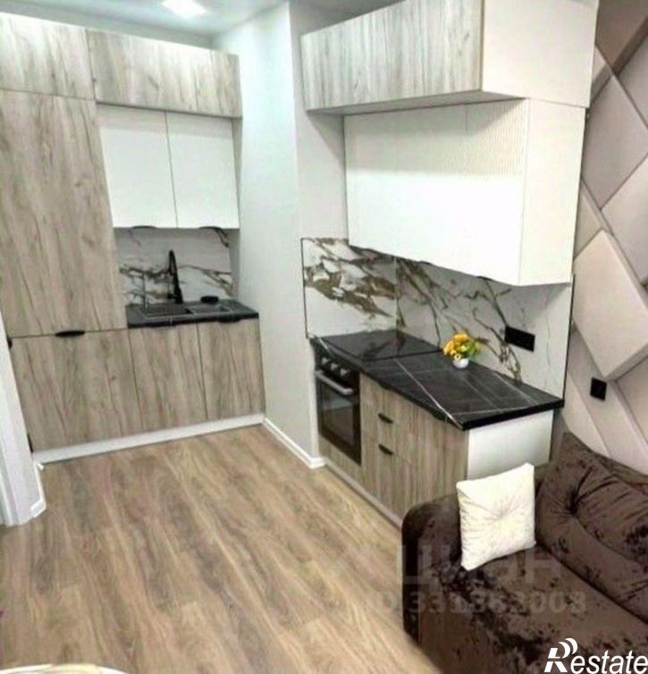 2-комн квартира ул им. краеведа Соловьёва В.А., 6 1,  д. 6 1,  к. 1