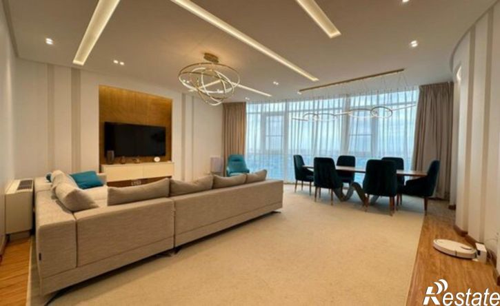 3-комн квартира ул Московская, 63Б,  д. 63Б