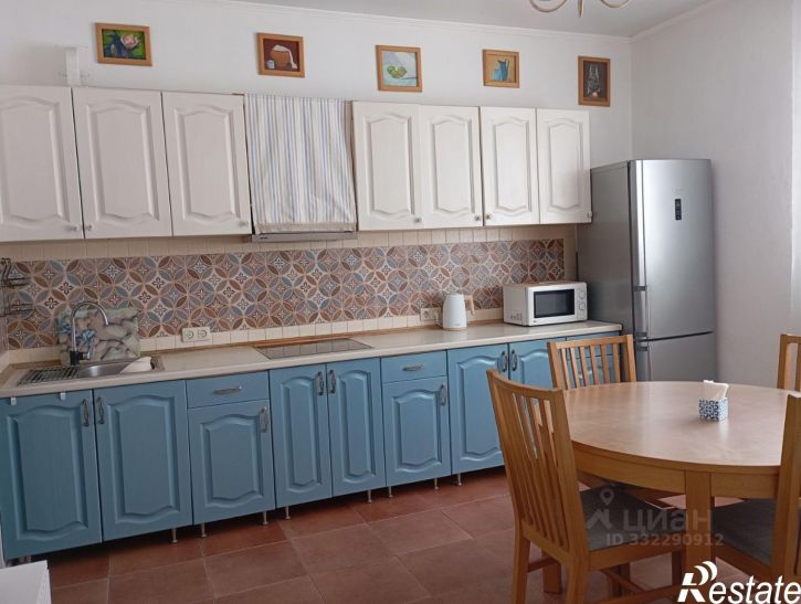 2-комн квартира ул им. 70-летия Октября, 1/1,  д. 1/1