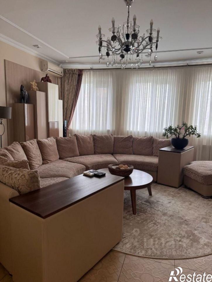 3-комн квартира ул Ставропольская, 207/1,  д. 207/1