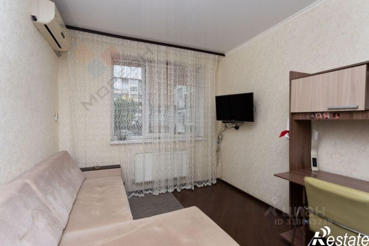2-комн квартира ул им. Есенина, 110,  д. 110