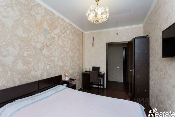 2-комн квартира ул им. Есенина, 110,  д. 110