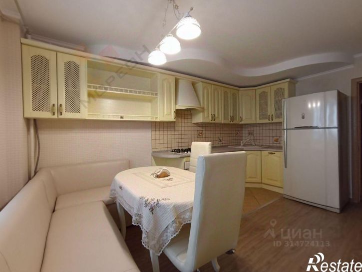 3-комн квартира ул Алтайская, 4/2,  д. 4/2