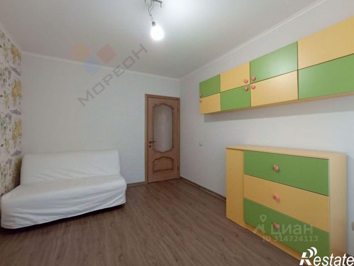3-комн квартира ул Алтайская, 4/2,  д. 4/2