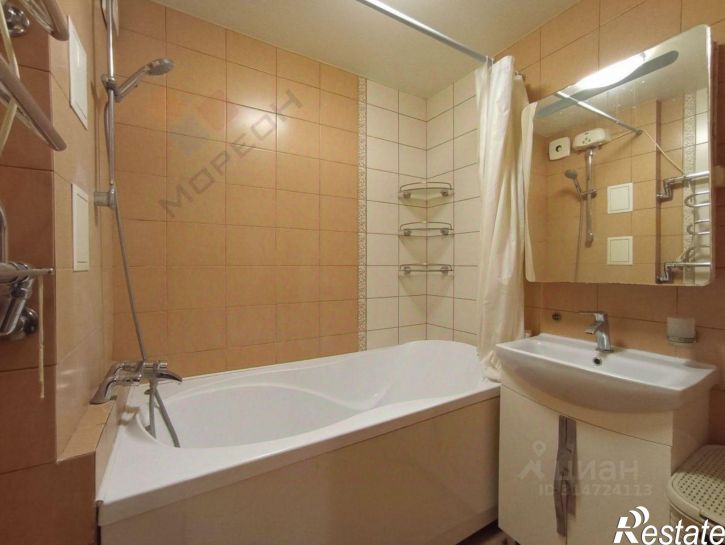 3-комн квартира ул Алтайская, 4/2,  д. 4/2