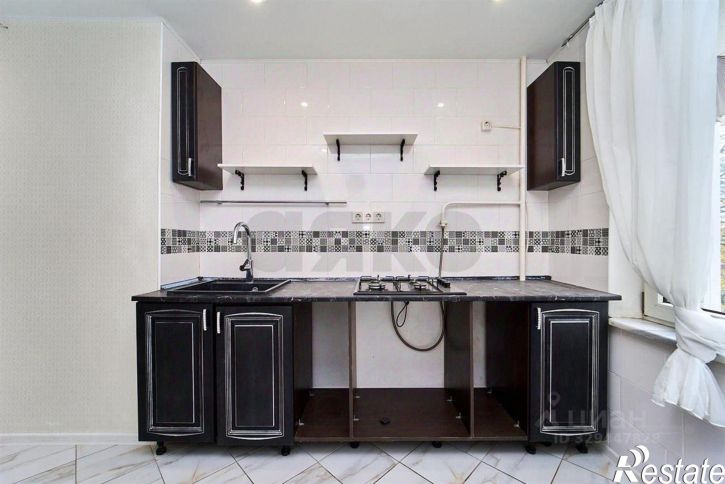 2-комн квартира ул Гидростроителей, 14,  д. 14