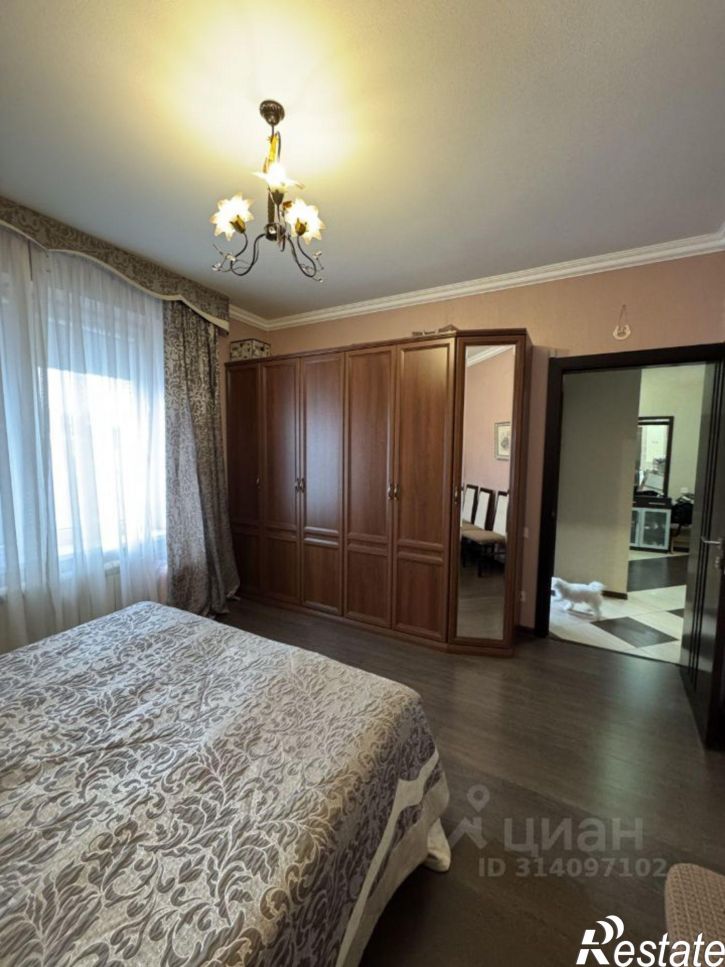 3-комн квартира ул Черниговская, 18,  д. 18