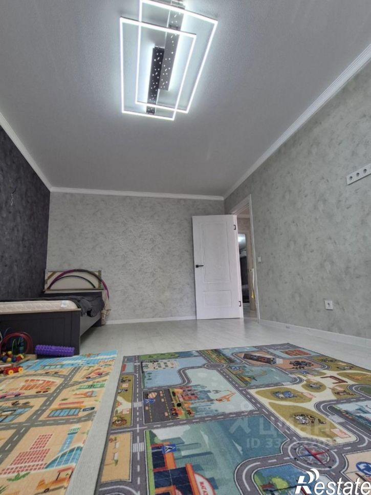 3-комн квартира ул им. Карякина, 27,  д. 27