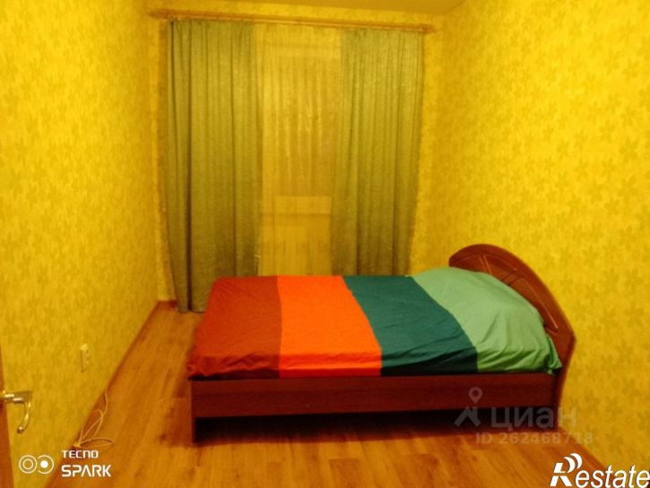 2-комн квартира ул им. Есенина, 108/6Б,  д. 108/6Б