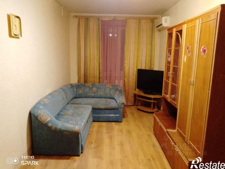 2-комн квартира ул им. Есенина, 108/6Б,  д. 108/6Б
