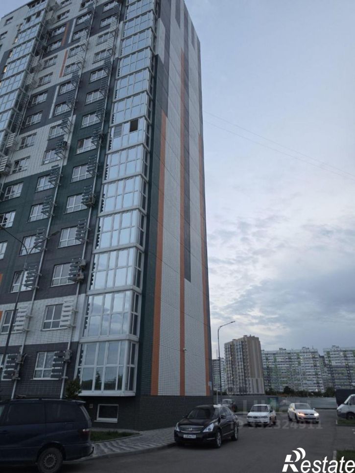 1-комн квартира ул им. генерал-лейтенанта Александра Сапрунова, 42,  д. 42