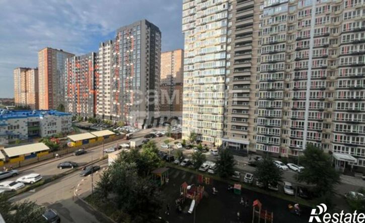 1-комн квартира ул им. Героя Яцкова И.В., 1/10,  д. 1/10