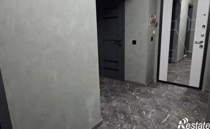 3-комн квартира ул им. генерал-лейтенанта Александра Сапрунова, 15,  д. 15