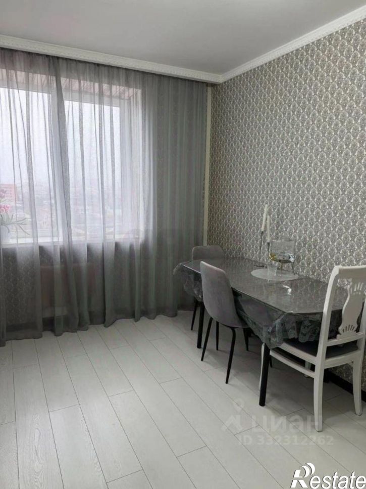 3-комн квартира ул 1-го Мая, 428,  д. 428
