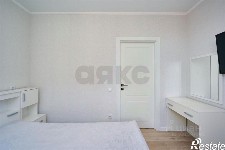 2-комн квартира ул им. Адмирала Серебрякова, 3,  д. 3