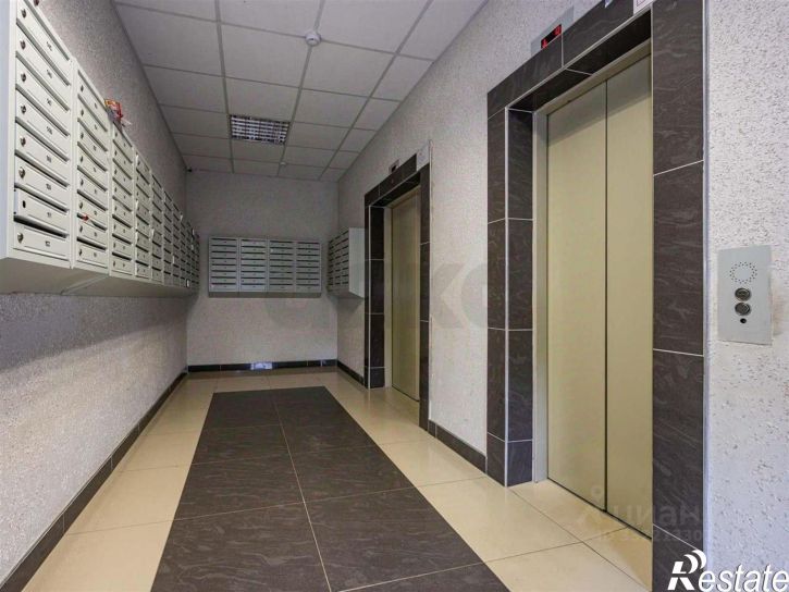 2-комн квартира ул Шоссе Нефтяников, 18,  д. 18
