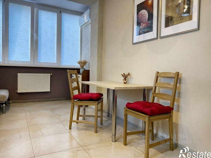 1-комн квартира ул им. Сергея Есенина, 112,  д. 112