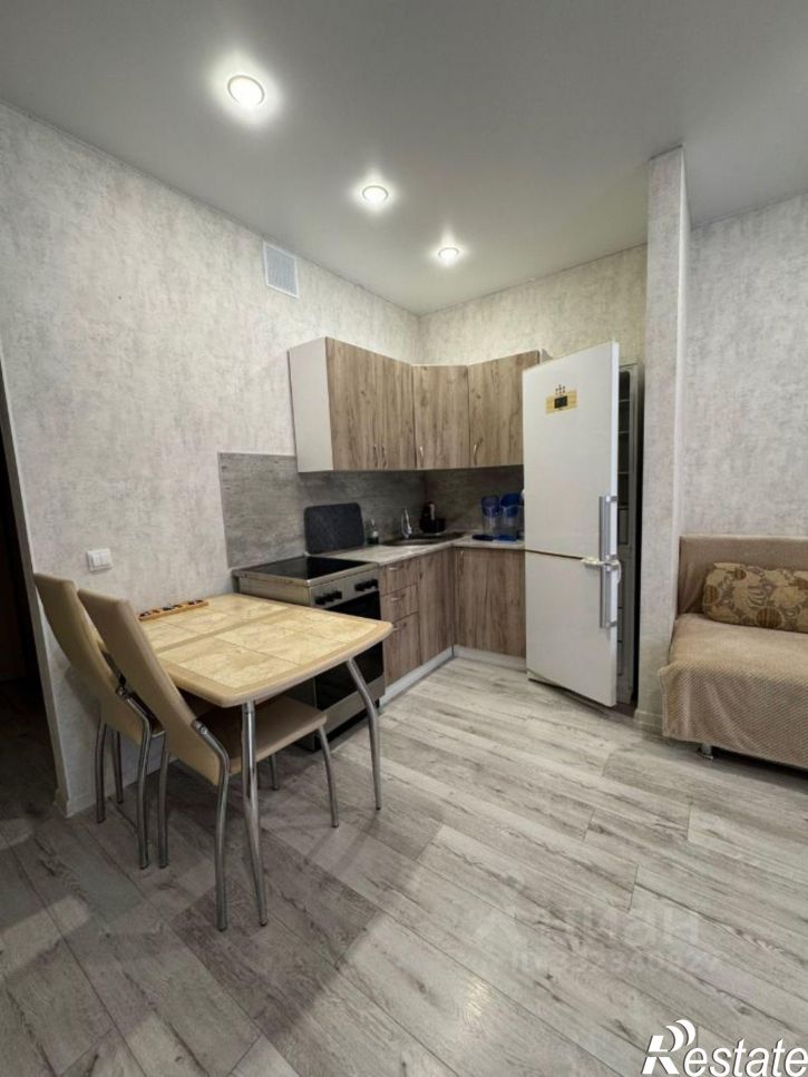1-комн квартира ул Домбайская, 10,  д. 10