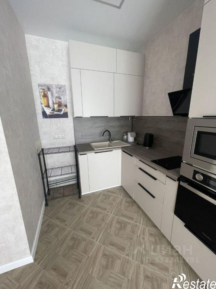 1-комн квартира ул им. генерала Брусилова, 24/1,  д. 24/1