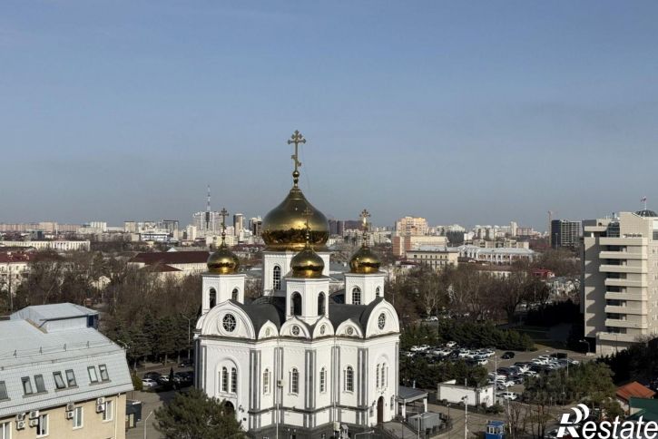 2-комн квартира ул им. Кондратенко Н.И., 8,  д. 8
