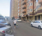 торговое помещение 65 кв м ул им. Героя Яцкова И.В., 9 3