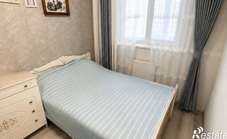 2-комн квартира ул им. Цезаря Куникова, 18 9,  д. 18 9,  к. 9