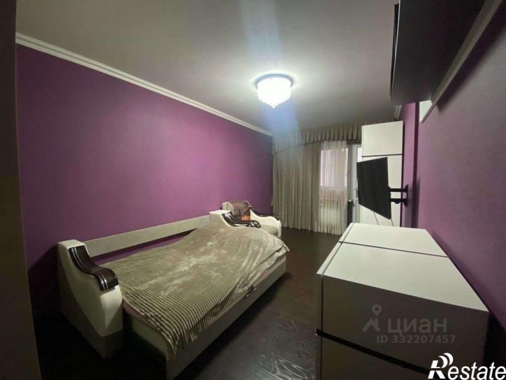 1-комн квартира ул им. Селезнева, 4Б,  д. 4Б