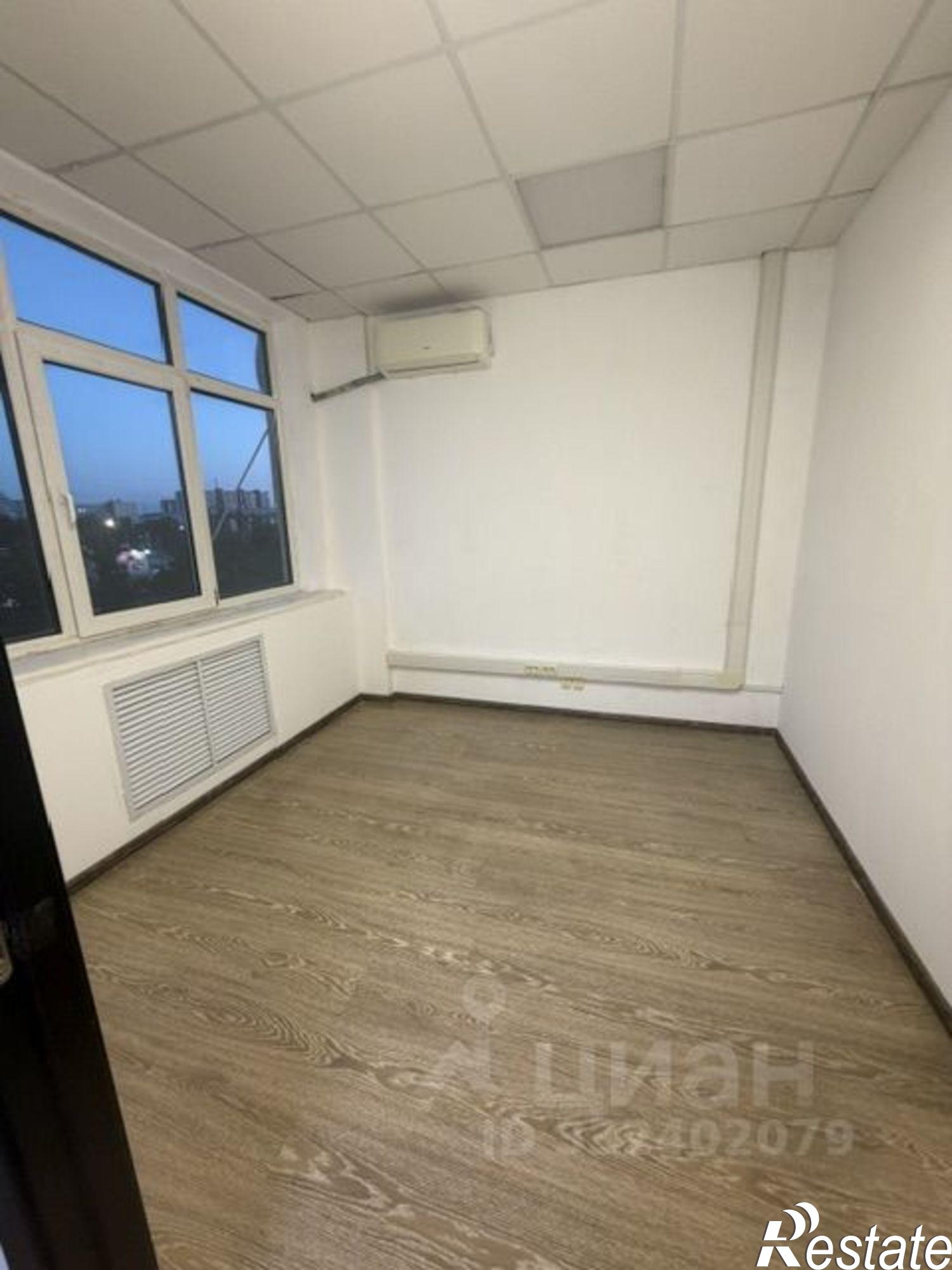 Купить офис, помещение под офис за 8 569 900 рублей на ул Сормовская, 3