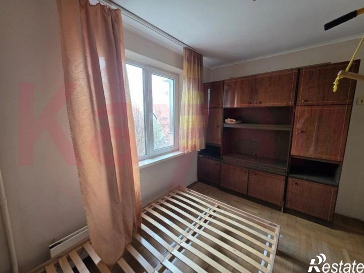4-комн квартира им. 40-летия Победы ул.