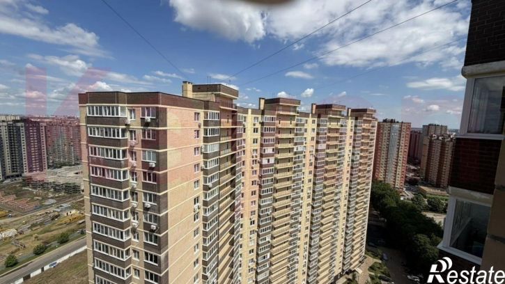 2-комн квартира Домбайская ул.
