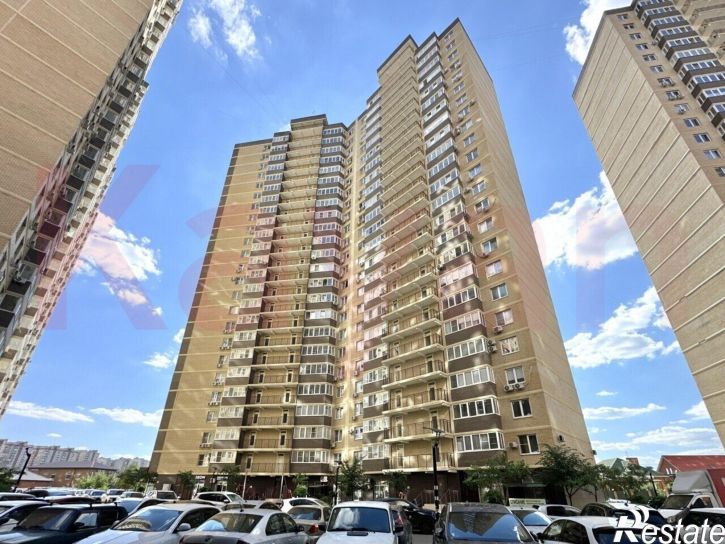 2-комн квартира Домбайская ул.