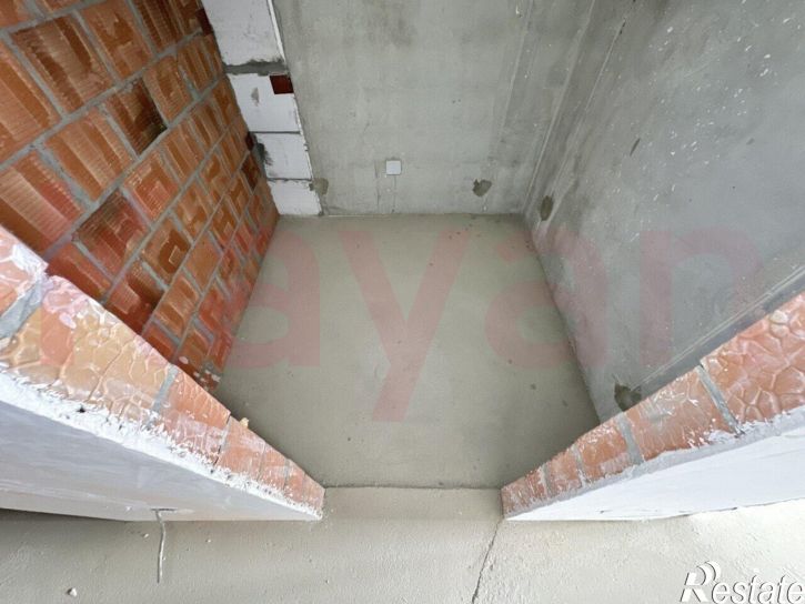 2-комн квартира Домбайская ул.