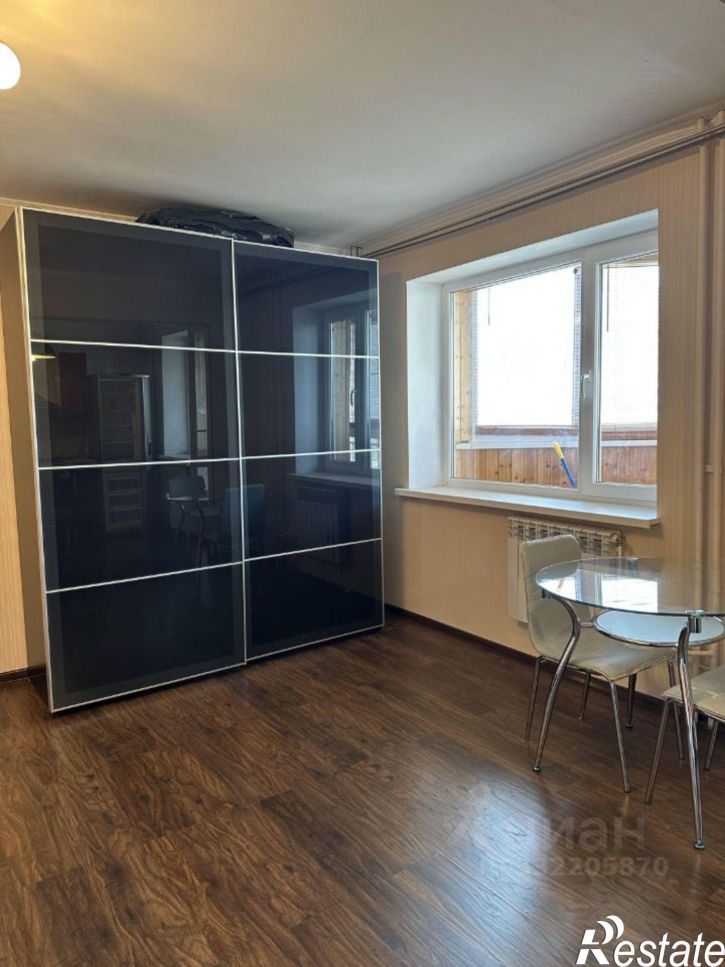 1-комн квартира пр-кт Чекистов, 24,  д. 24