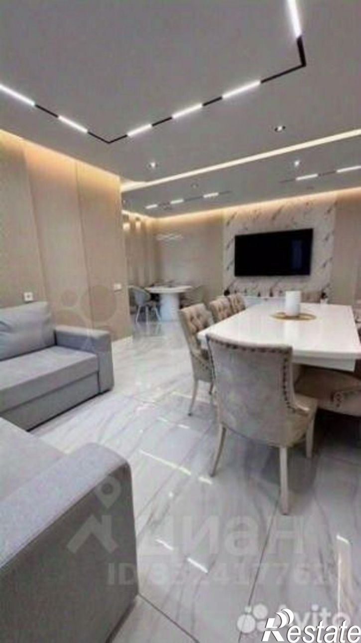 3-комн квартира улица Ясная,дом 18к1