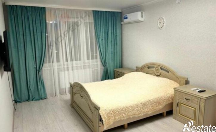 1-комн квартира ул им. генерал-лейтенанта Александра Сапрунова, 37 1,  д. 37 1,  к. 1