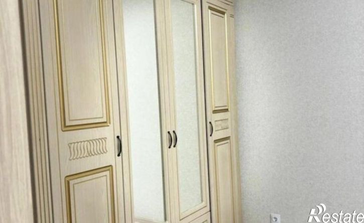 1-комн квартира ул им. генерал-лейтенанта Александра Сапрунова, 37 1,  д. 37 1,  к. 1