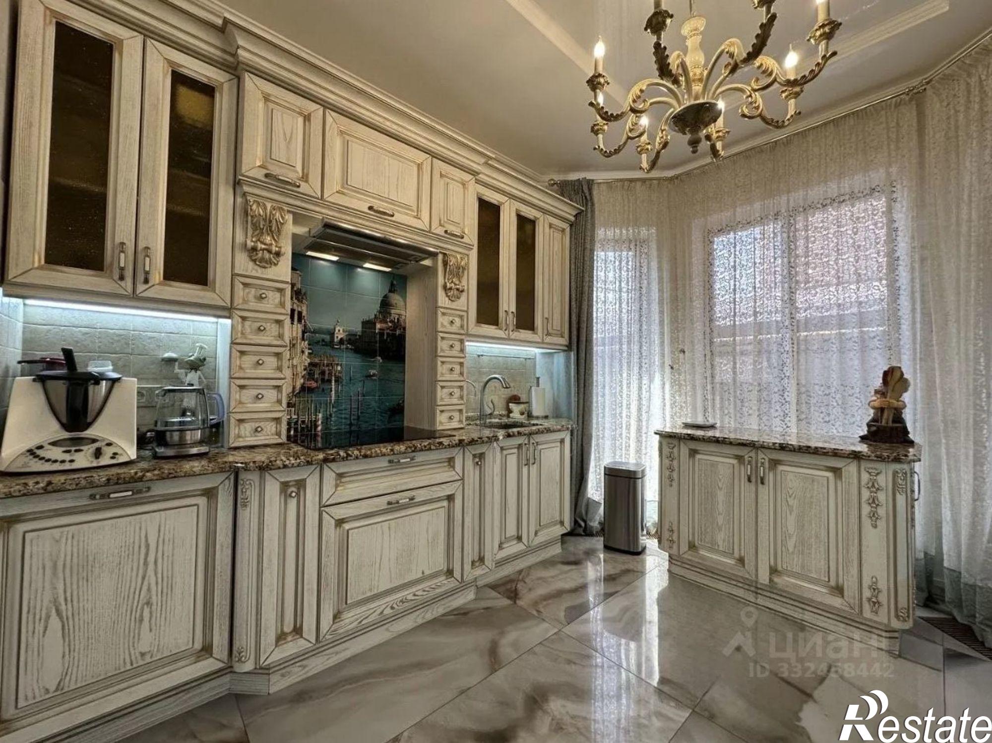 Купить дачу, дом, коттедж за 55 000 000 рублей на ул Лучезарная, 15