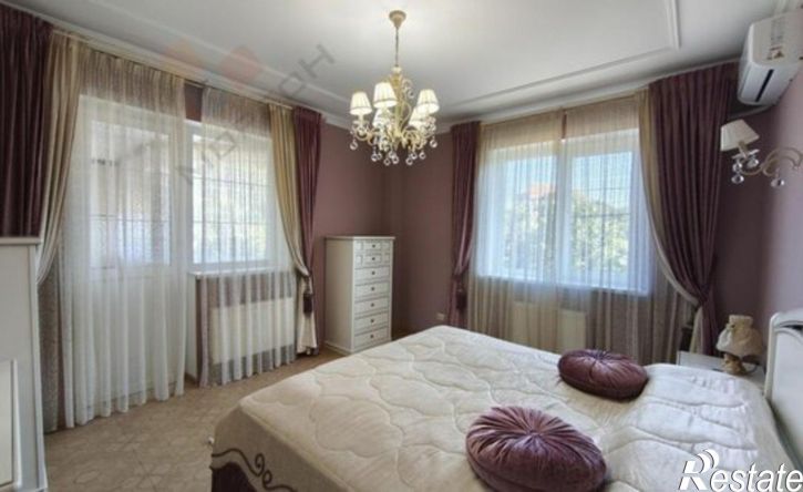 3-комн квартира ул Ставропольская, 207/1,  д. 207/1