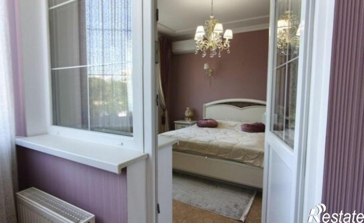 3-комн квартира ул Ставропольская, 207/1,  д. 207/1