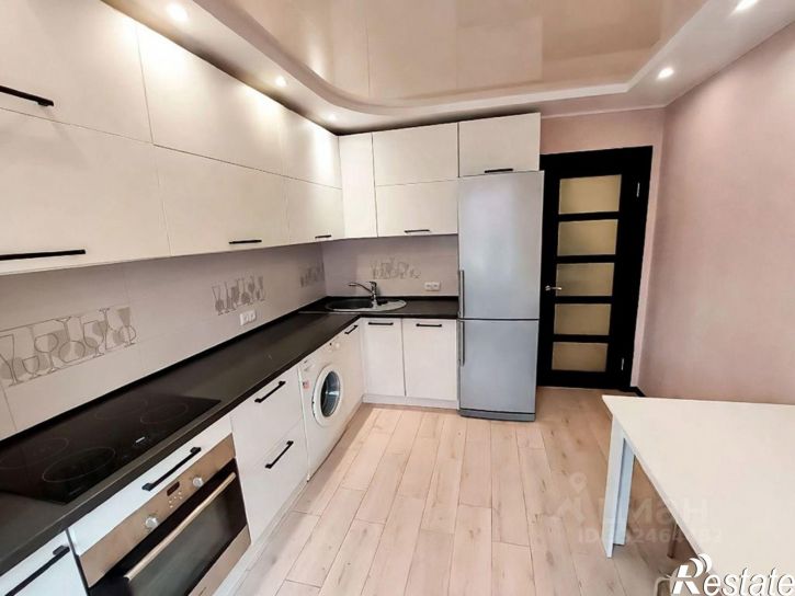 2-комн квартира ул им. Героя Яцкова И.В., 9 3,  д. 9 3,  к. 3
